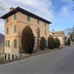 Casa singola In Vendita a Serramazzoni